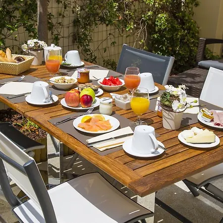 Otel Cristal & 4*