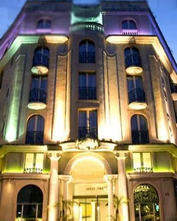Otel Cristal & 4*
