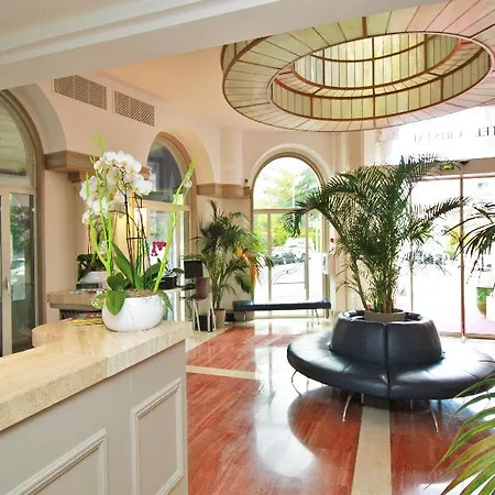 Cristal & Otel Cannes